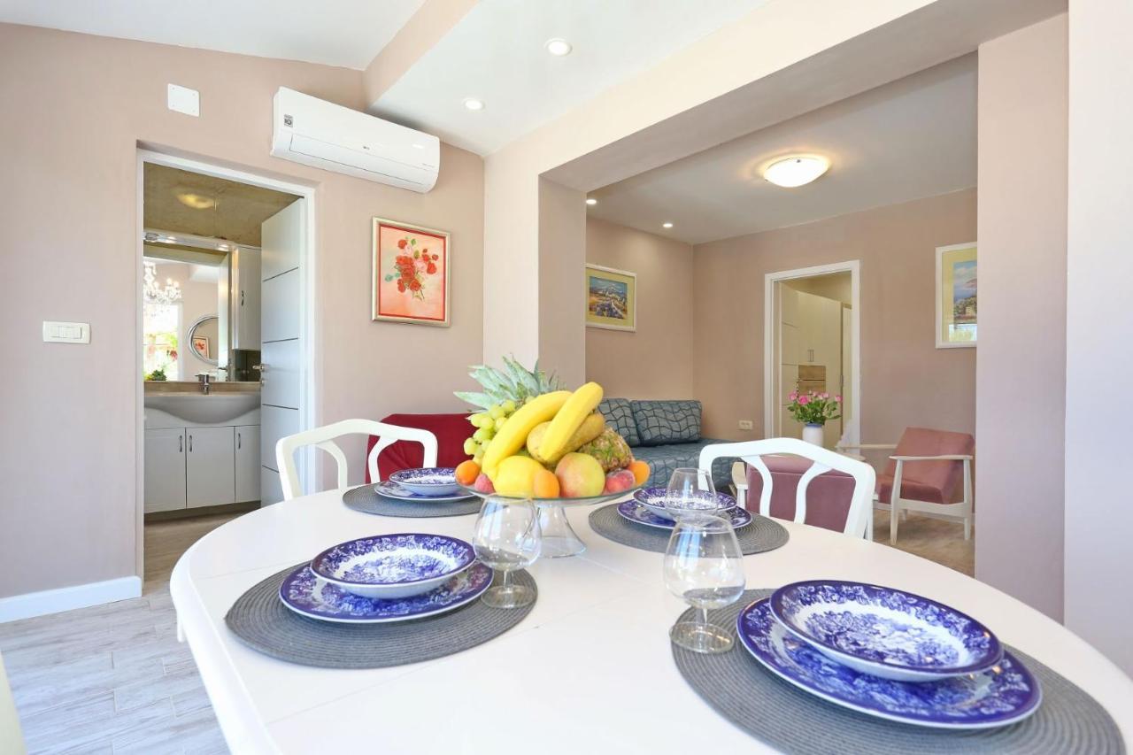 Hacienda Mia With Yacuzzi And Free Parking Zadar Luaran gambar